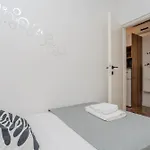With Parking Space - 22930 Apartment Vir