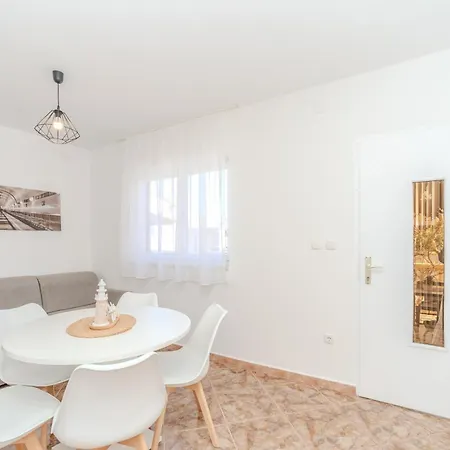 With Parking Space - 22930 Vir