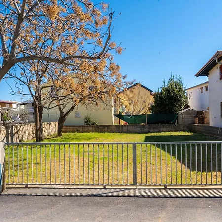 With Parking Space - 22930 Apartman